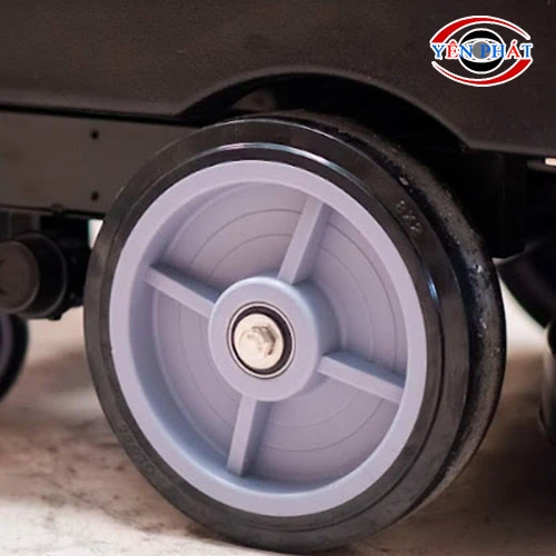 Bánh xe máy chà sàn 4