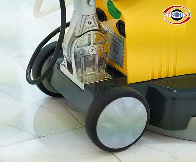 Di chuyển êm mượt, dễ dàng