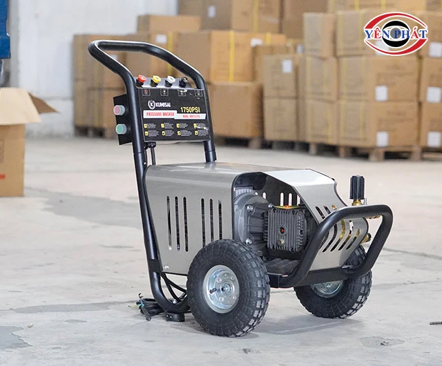 máy rửa xe