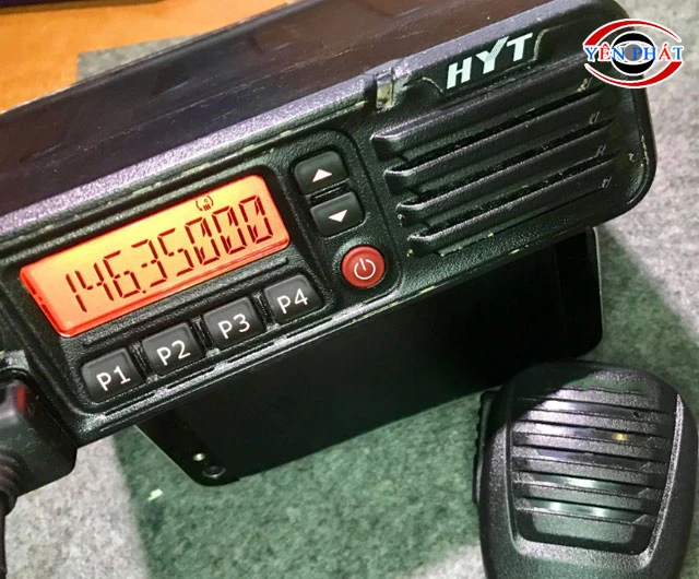 Máy bộ đàm ô tô HYT TM-628H