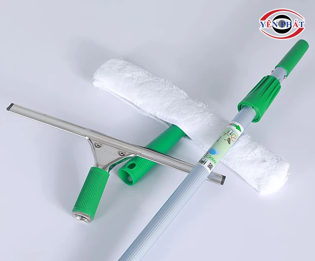 Thiết bị lau cửa kính