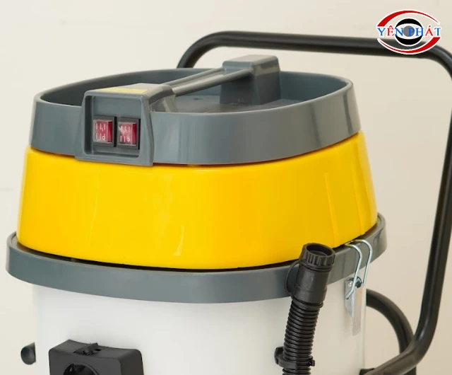 Cụm công tắc tiện lợi trên đầu máy