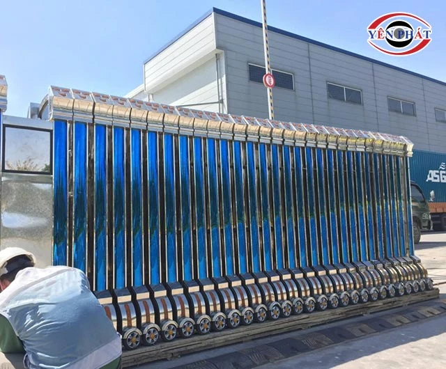 Cách lắp đặt cổng xếp Inox: Đơn giản, Đúng kỹ thuật A - Z