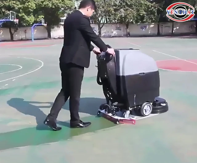 Máy chà sàn liên hợp Kumisai KMS 58B cơ động