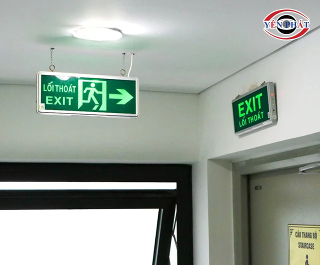 Biển chỉ dẫn lối thoát hiểm