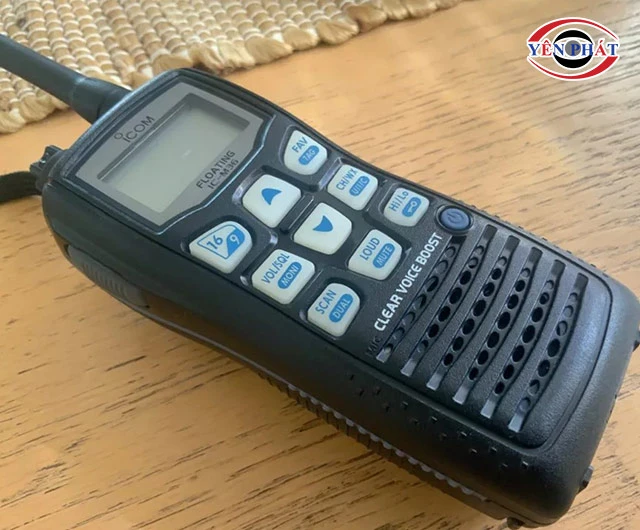 Bộ đàm liên lạc trên biển iCom IC-M36