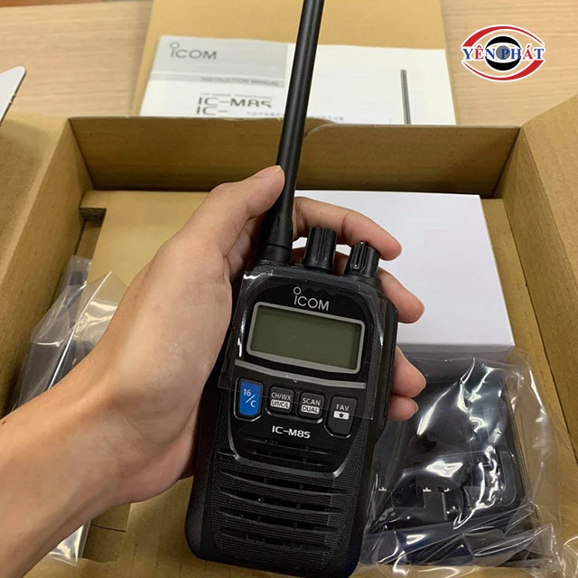 Máy bộ đàm đi biển iCom IC-M85