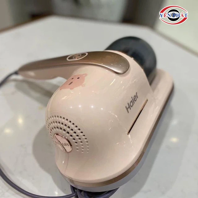 Máy hút bụi giường nệm Haier C602F