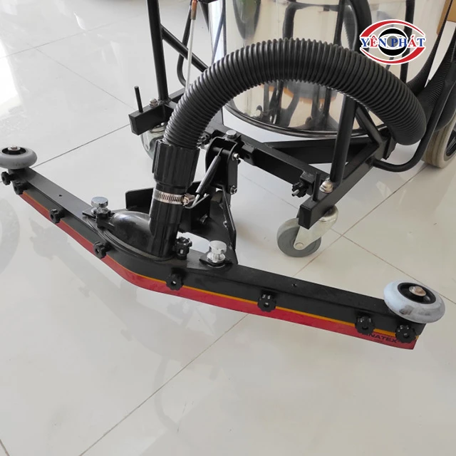 bánh xe vào cần gạt nước