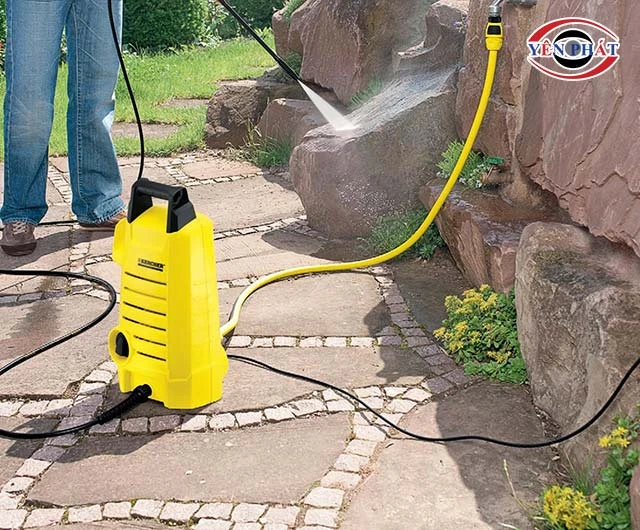 Xịt rửa áp lực mạnh