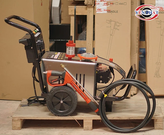 Máy xịt rửa xe Palada cảm ứng từ 3200 PSI