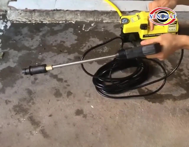 sử dụng Máy xịt rửa xe Kasumi