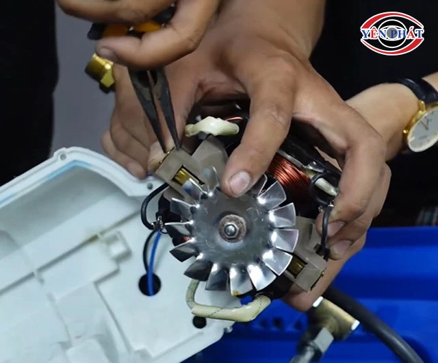 Mở motor