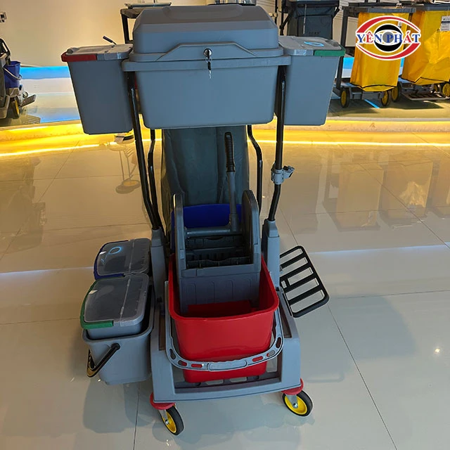 xe dọn vệ sinh KMS AF08196A