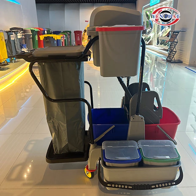 xe dọn vệ sinh KMS AF08196A