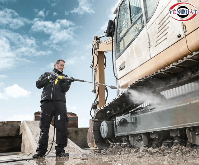 Máy rửa xe công nghiệp Karcher HDS 2000 Super mạnh mẽ