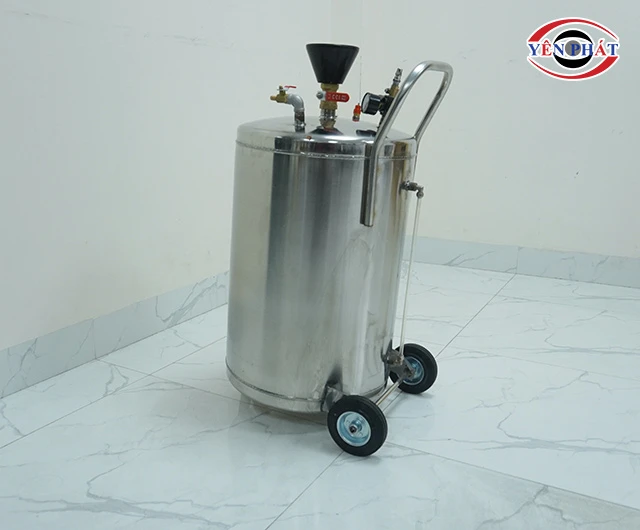 bình xịt bọt tuyết JB169