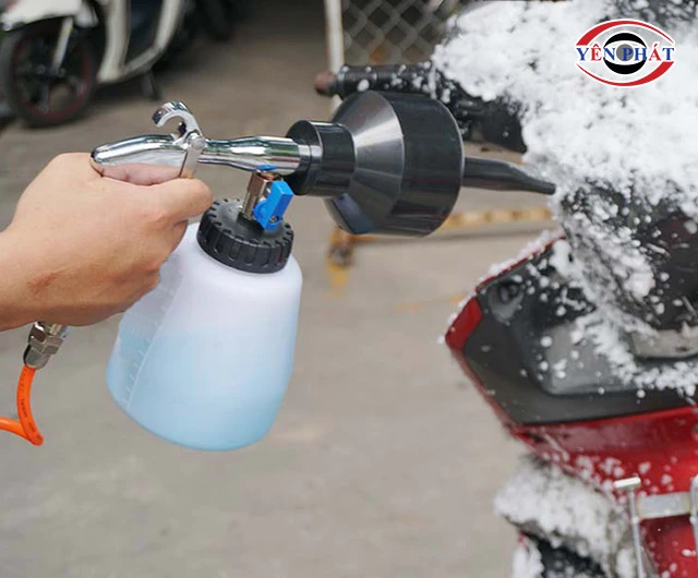  sử dụng bình phun bọt tuyết PM-1L-2 