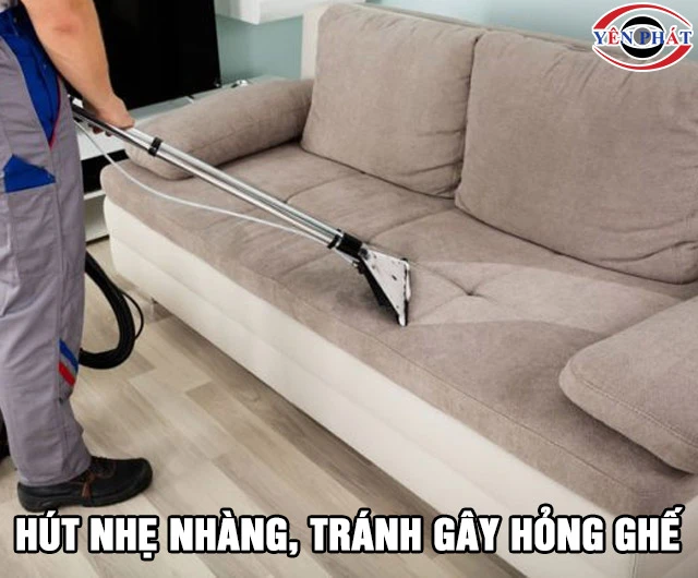 Lưu ý khi vệ sinh ghế sofa bằng máy hút bụi