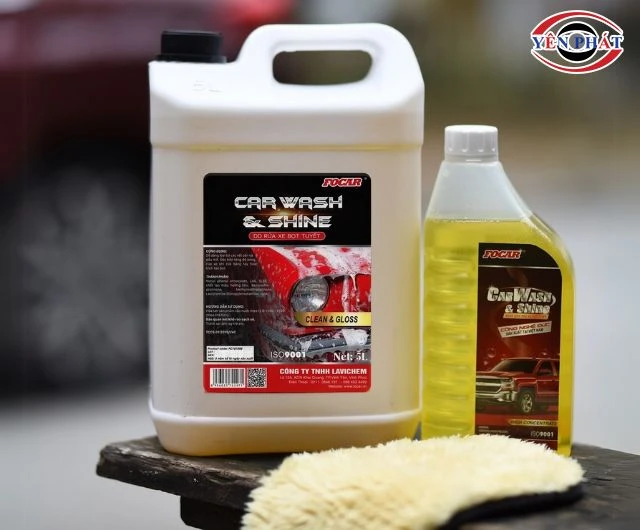 Dung dịch rửa xe bọt tuyết chuyên dụng giúp rửa trôi bùn đất nhanh hơn
