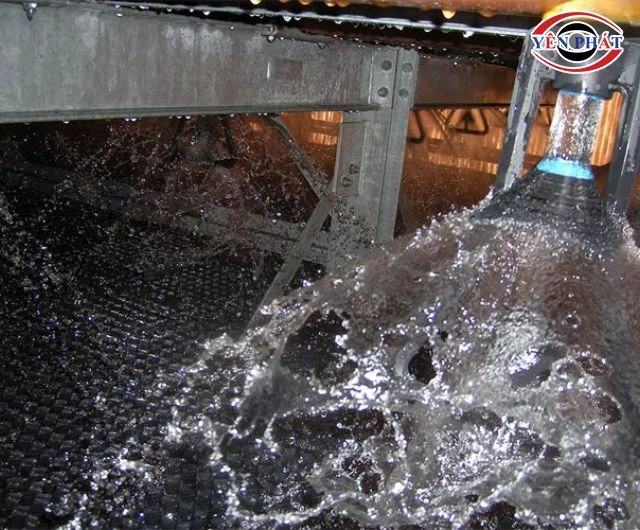 Nước tháp giải nhiệt cần có độ dẫn điện thấp