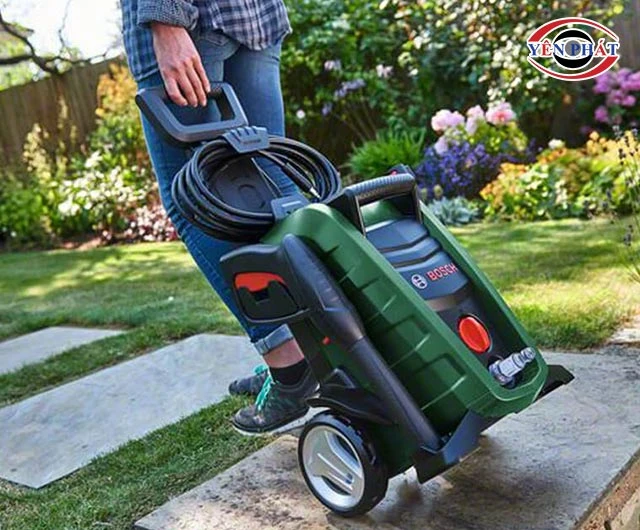 máy rửa xe 2HP dễ di chuyển