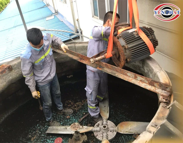 kiểm tra cánh quạt tháp giải nhiệt