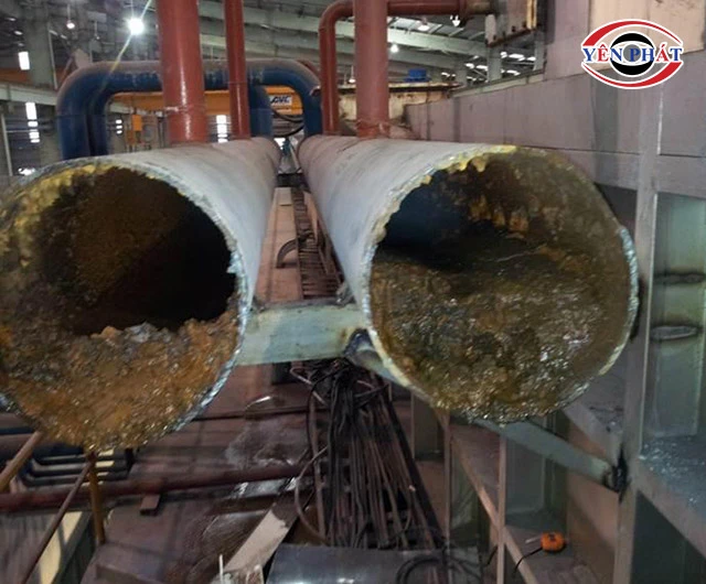 cáu cặn gây tắc đường ống