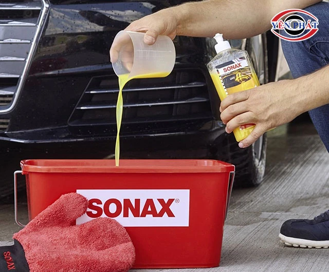 Pha nước rửa xe bọt tuyết chuyên dụng