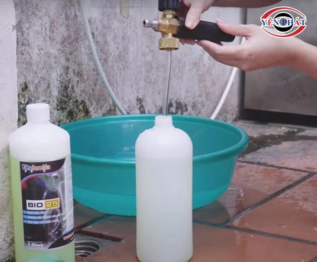 Cách pha dung dịch bọt tuyết
