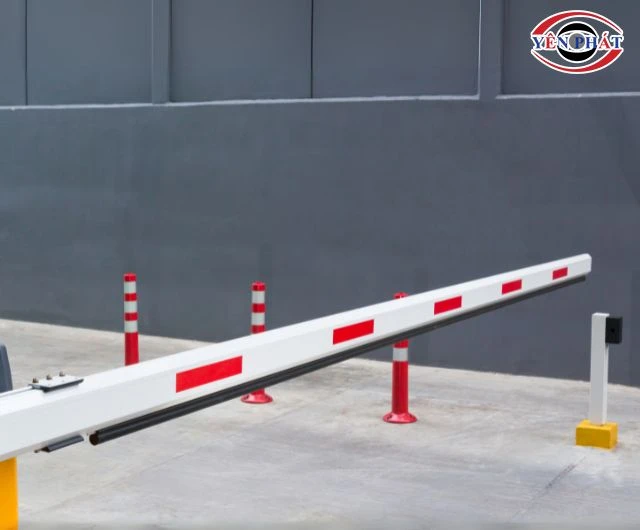 Barie cần thẳng có thanh chắn dài