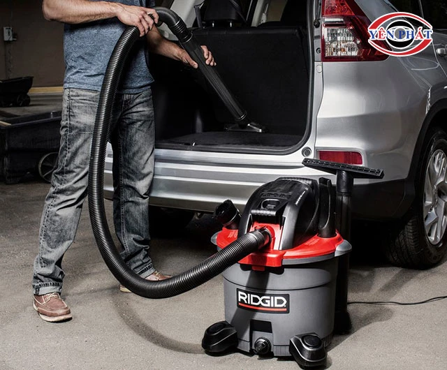 Máy hút bụi ô tô