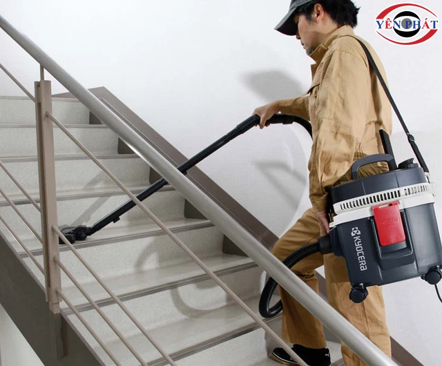 Máy hút bụi 5L dễ sử dụng