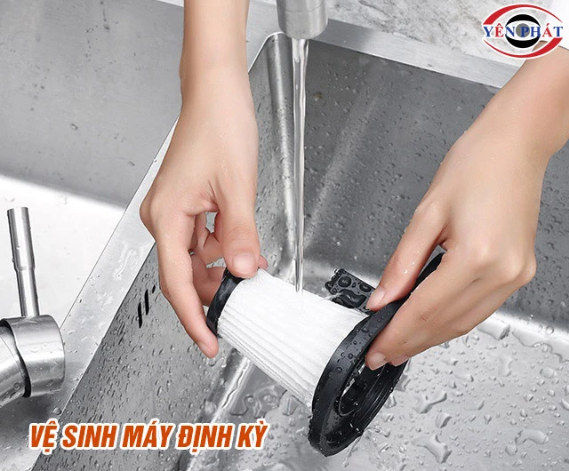 Vệ sinh máy hút bụi 400W