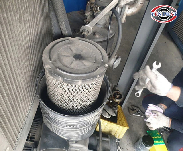 Kiểm tra bộ lọc khí