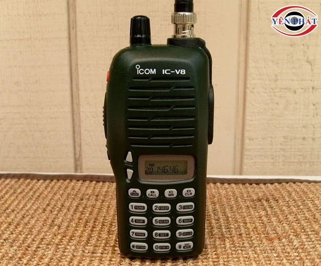Máy bộ đàm iCOM (IC-V8) VHF