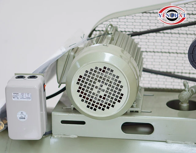Động cơ (Motor)