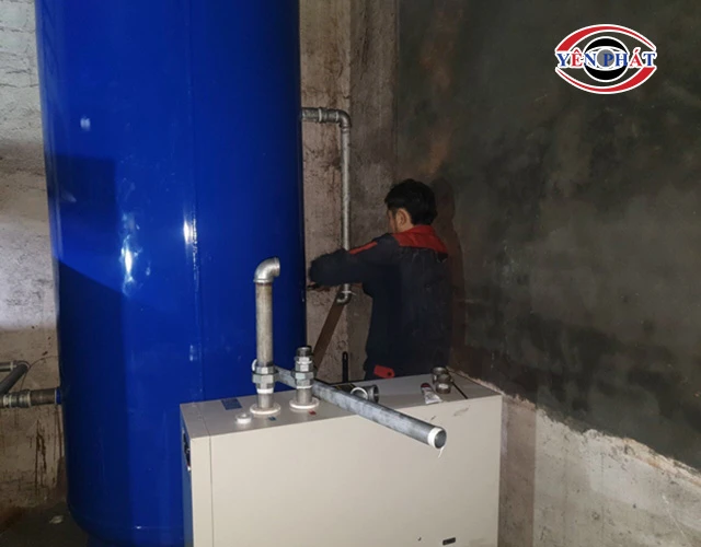 Lắp hệ thống ống dẫn khí