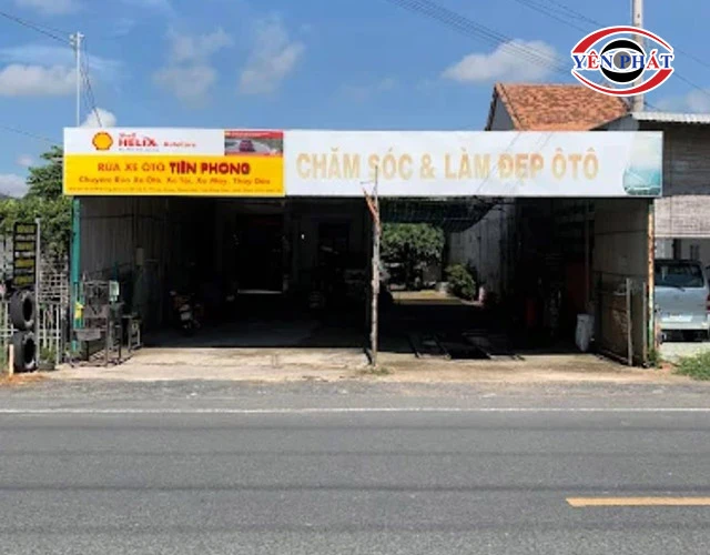Rửa xe Tiên Phong