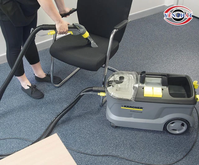 Karcher Puzzi 10/2 Adv hút bụi nệm ghế