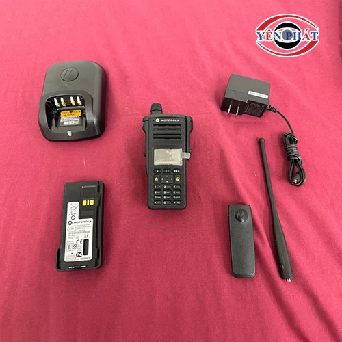 Máy bộ đàm Motorola APX 1000 2