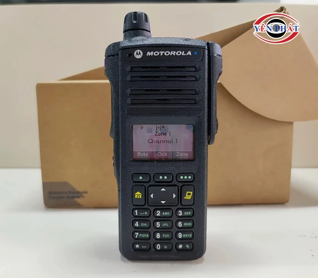 bộ đàm cầm tay Motorola APX 1000