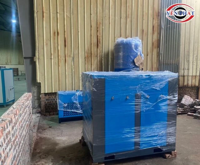 Máy nén khí trục vít không dầu giá tốt tại Yên Phát