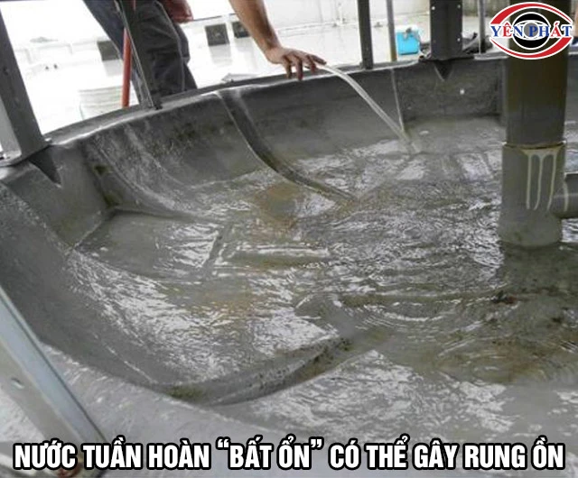 Tháp giải nhiệt bị rung ồn do nước tuần hoàn