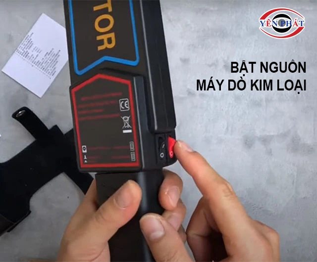 bật nguồn máy