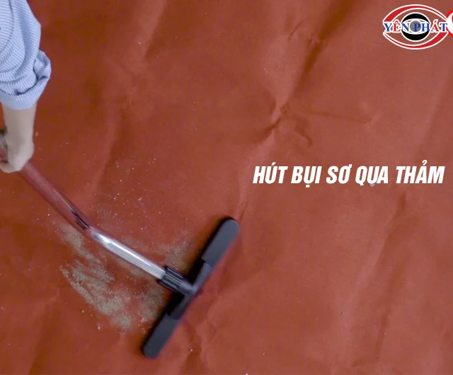 Cách hút bụi máy giặt thảm phun hút