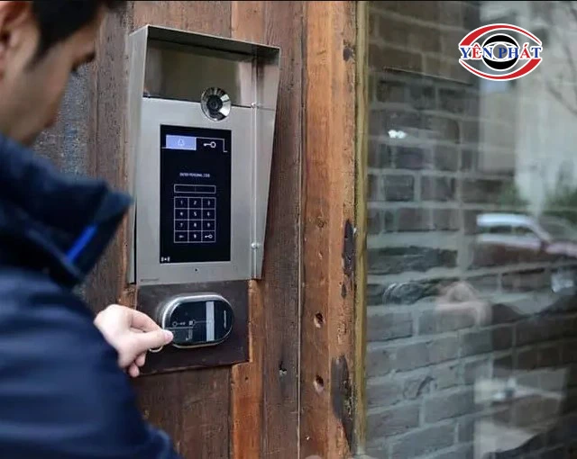 Bộ đàm Intercom là gì? Cấu tạo, Phân loại, Ưu- Nhược điểm