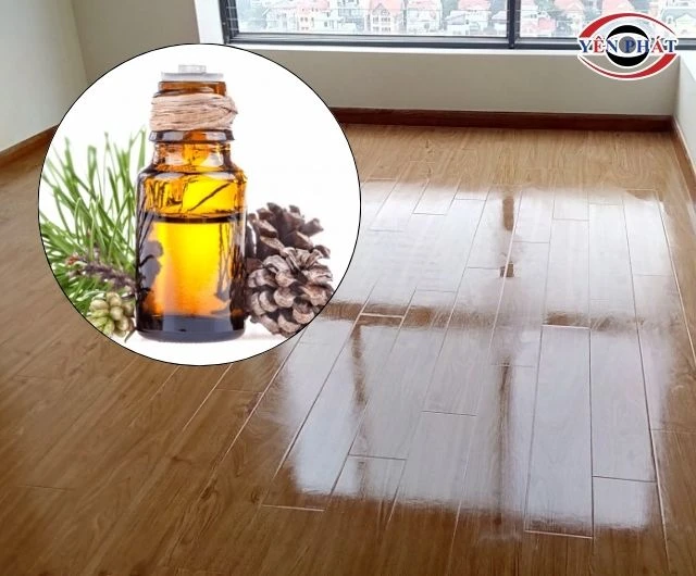 Đánh bóng sàn gỗ bằng dầu thông