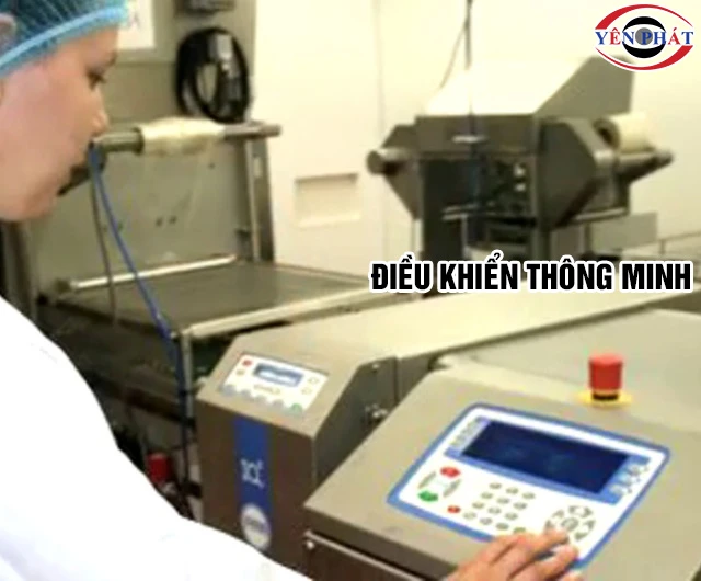 Máy dò kim loại dược phẩm điều khiển thông minh