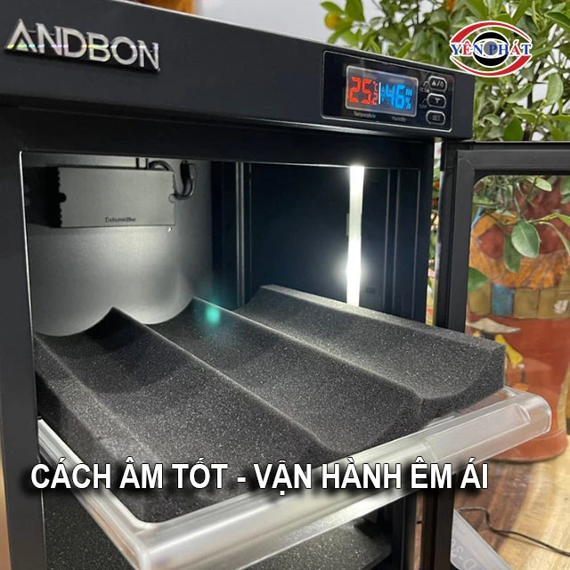 tủ chống ẩm Andbon cách âm tốt